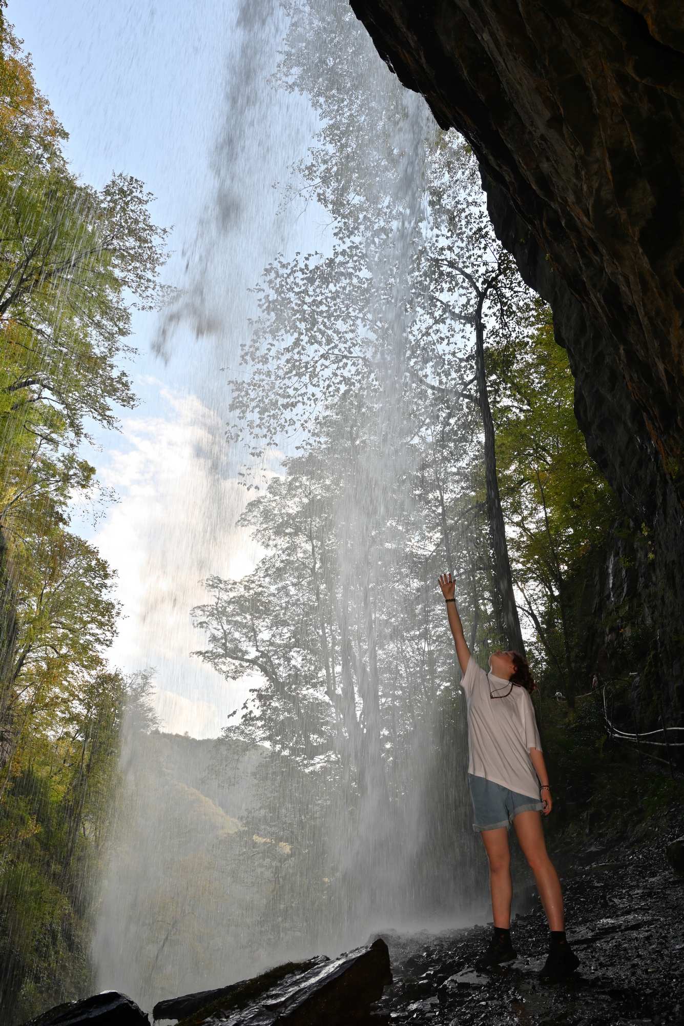 Абхазия. Акармарские водопады. Водопад Великан.